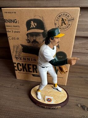 Oakland A’s Dennis Eckersley SGA Figurine